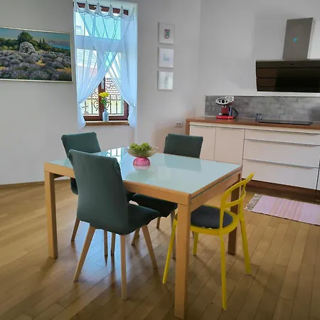 Apartment Matea