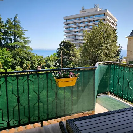 Apartment Matea *