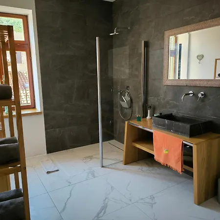 Matea Apartman *